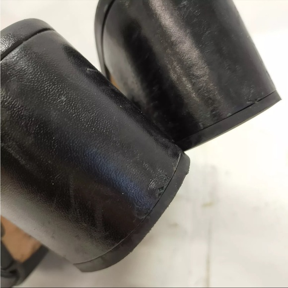 Chanel Leather Sandal Mules - Picture 7 of 8